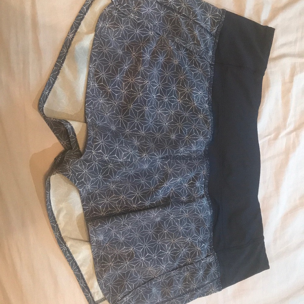 Lululemon run times short